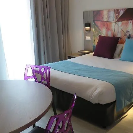 Appart-hotel & Golf Lägenhetshotell Bordeaux