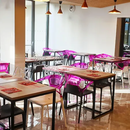 Апарт-отель Appart-hotel & Golf Бордо