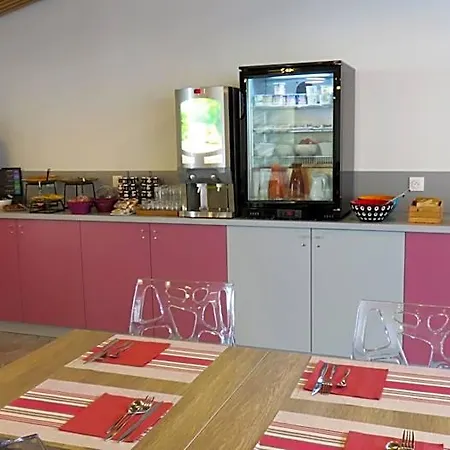 Appart-hotel & Golf Apart Otel Bordeaux