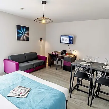Apart Otel Appart-hotel & Golf Bordeaux