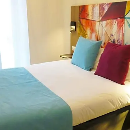 Appart-hotel & Golf Apart Otel Bordeaux