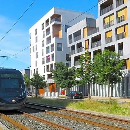 Appart-hotel & Golf Apart Otel Bordeaux