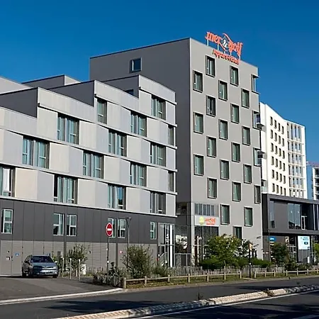 Apart Otel Appart-hotel & Golf Bordeaux