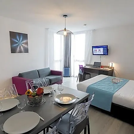 Appart-hotel & Golf Bordeaux