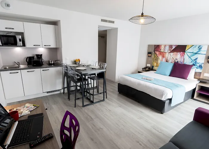 Appart-hotel & Golf 3* Bordeaux