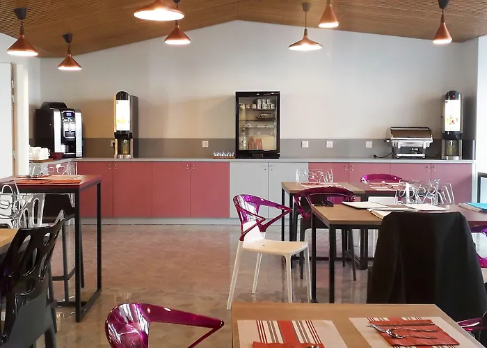 Appart-hotel & Golf Aparthotel 3*