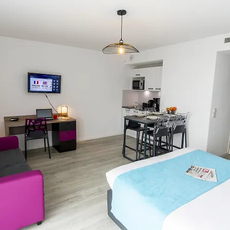 Appart-hotel & Golf Hotel apartamentowy Bordeaux
