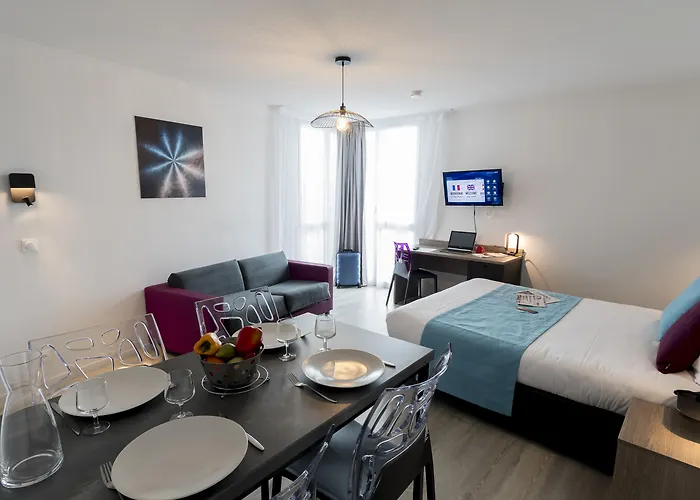 Appart-hotel & Golf 3* Bordeaux