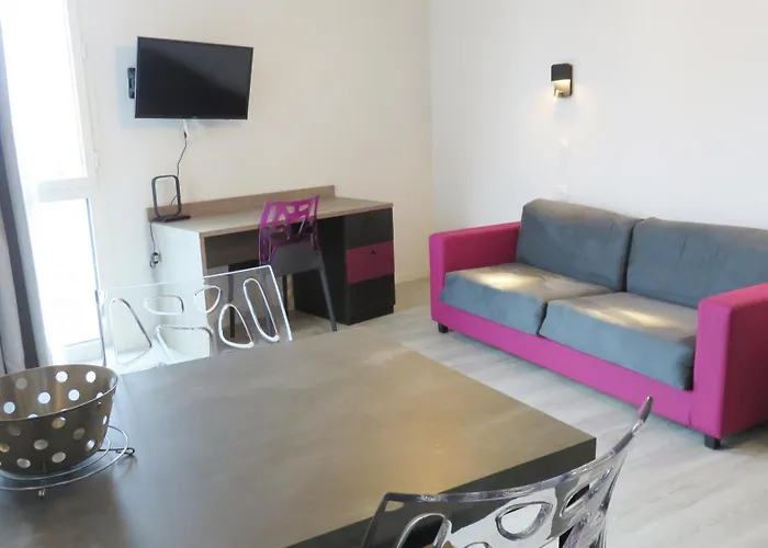 Hotel apartamentowy Appart-hotel & Golf 3*