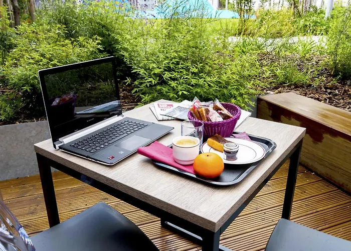 Appart-hotel & Golf Hotel apartamentowy Bordeaux