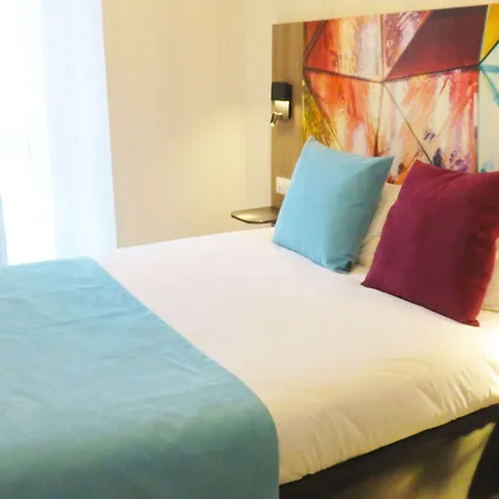Appart-hotel & Golf Aparthotel 3*