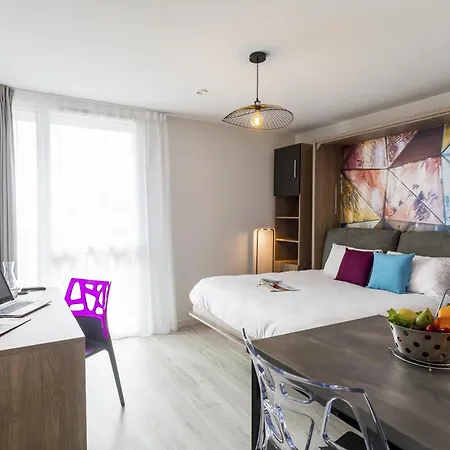 Hotel apartamentowy Appart-hotel & Golf Bordeaux